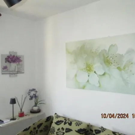 Apartment Sentiero Valtellina Castello dell'Acqua